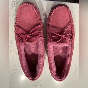Pink ugg slippers!!